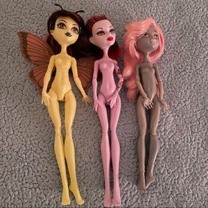 Three Monster High doll bundle.